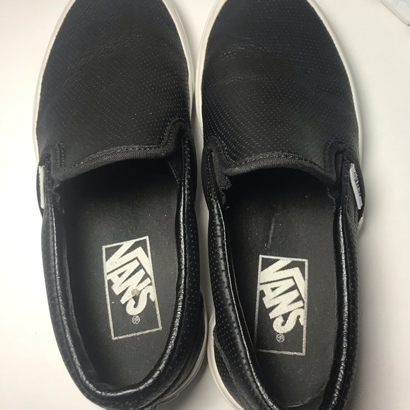 Vans - Picture 11 of 12
